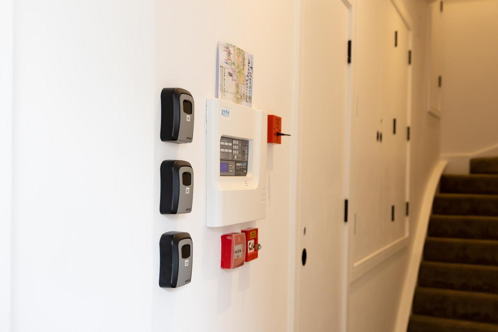 Modern, Stylish Newly Refurbished 2Nd Floor Apartment In Fitzrovia Londra Esterno foto