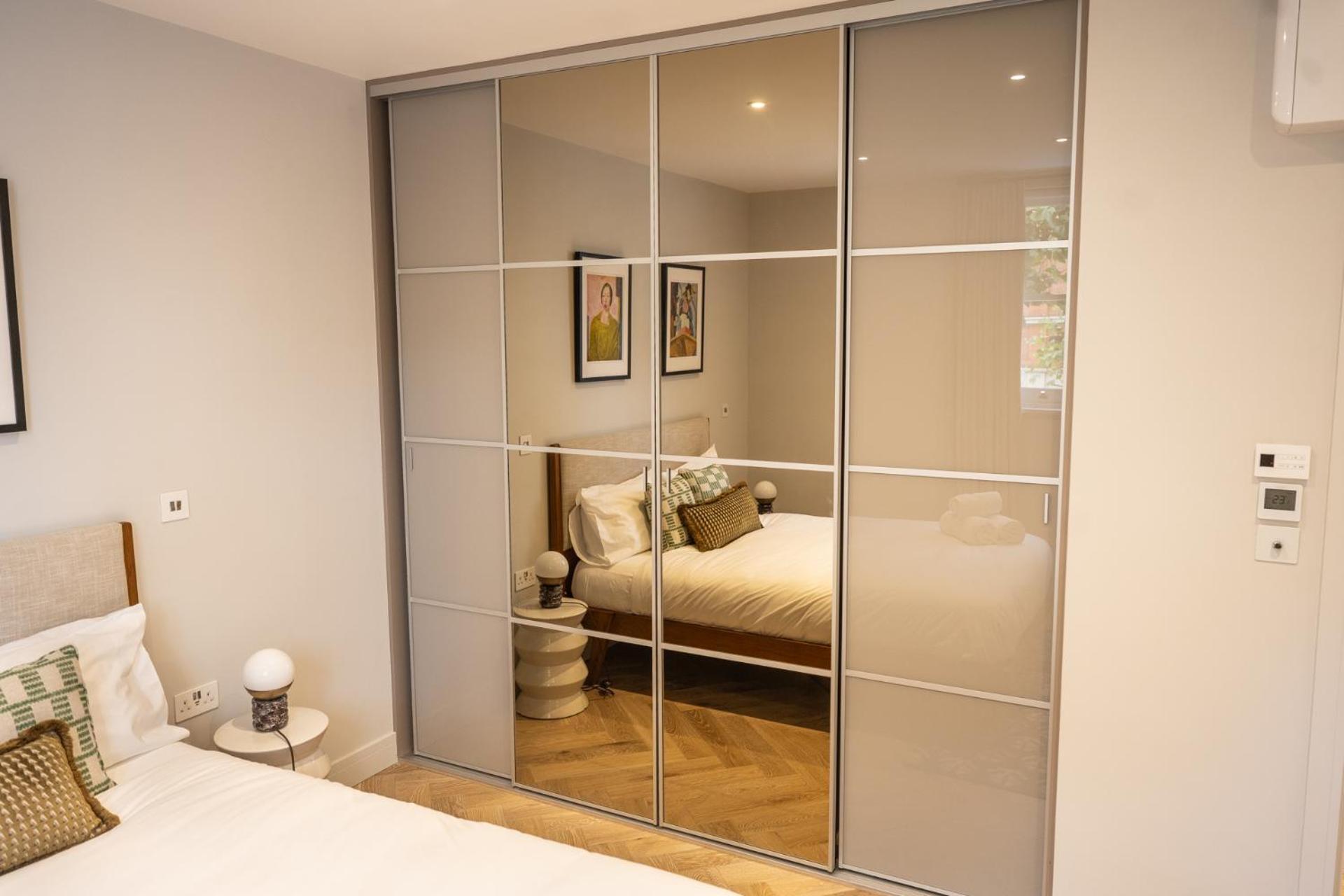Modern, Stylish Newly Refurbished 2Nd Floor Apartment In Fitzrovia Londra Esterno foto